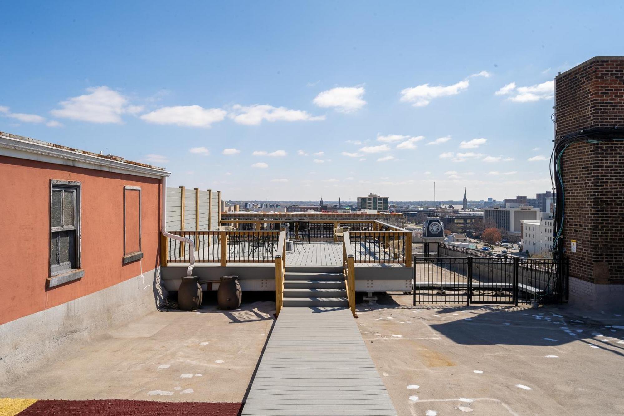 Top Floor Penthouse At The Historic Levy Building Louisville Exterior foto