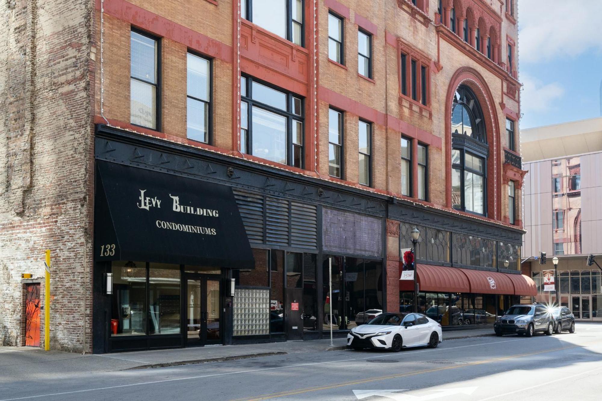 Top Floor Penthouse At The Historic Levy Building Louisville Exterior foto